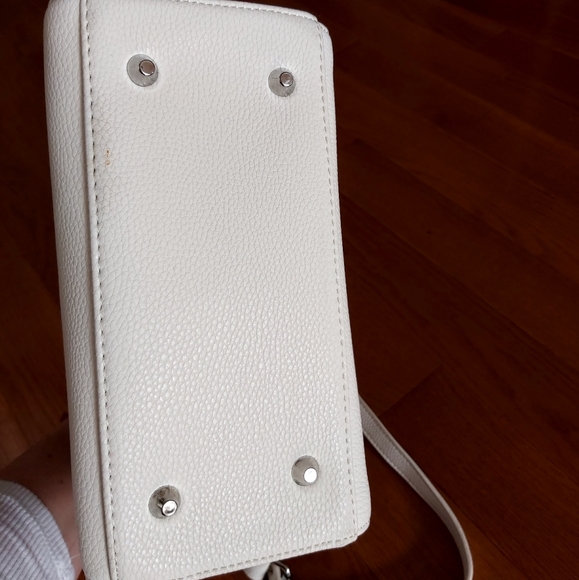 Madison West gorgeous women crossbody bag - Picture 2 of 5